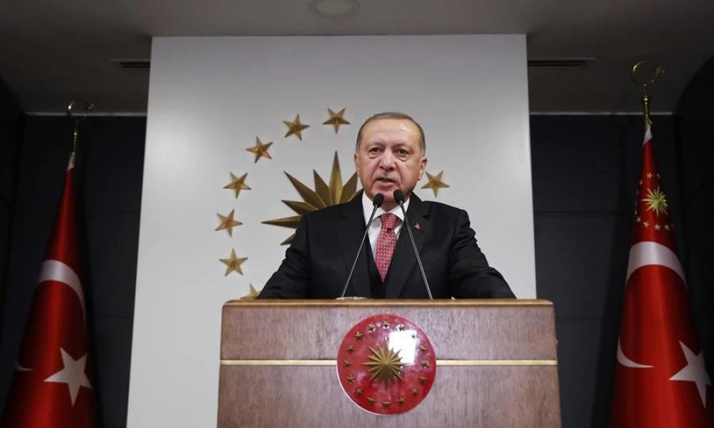 Κορονοϊός: Ομαδικά πυρά κατά Ερντογάν - Ούτε μάσκες για τους Τούρκους